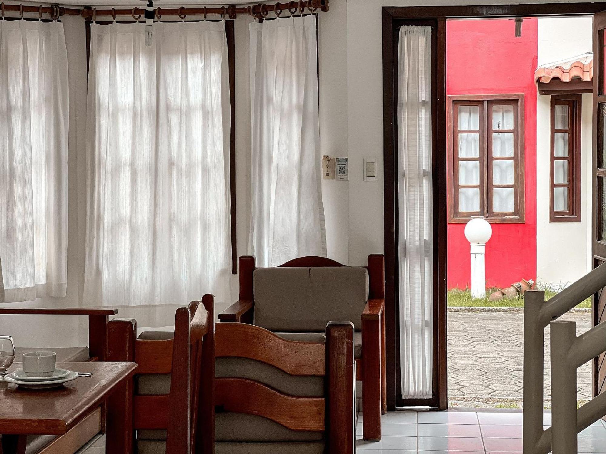 Holiday home Residencial Taperapua: Beachfront With Pool And High-speed Internet Porto Seguro