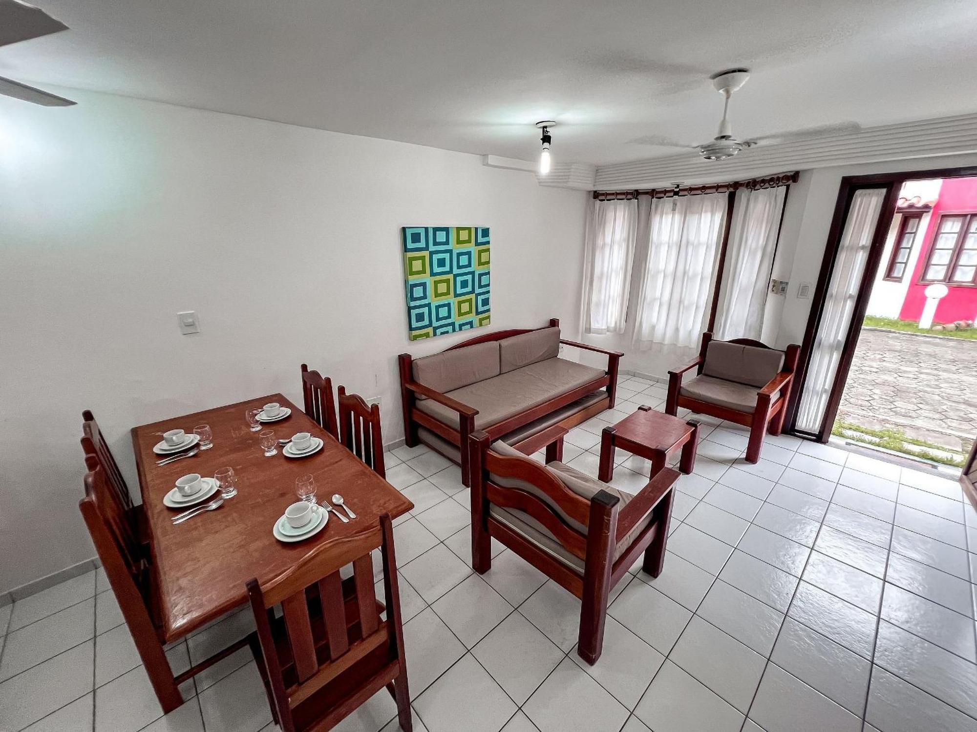 Residencial Taperapua: Beachfront With Pool And High-speed Internet Holiday home