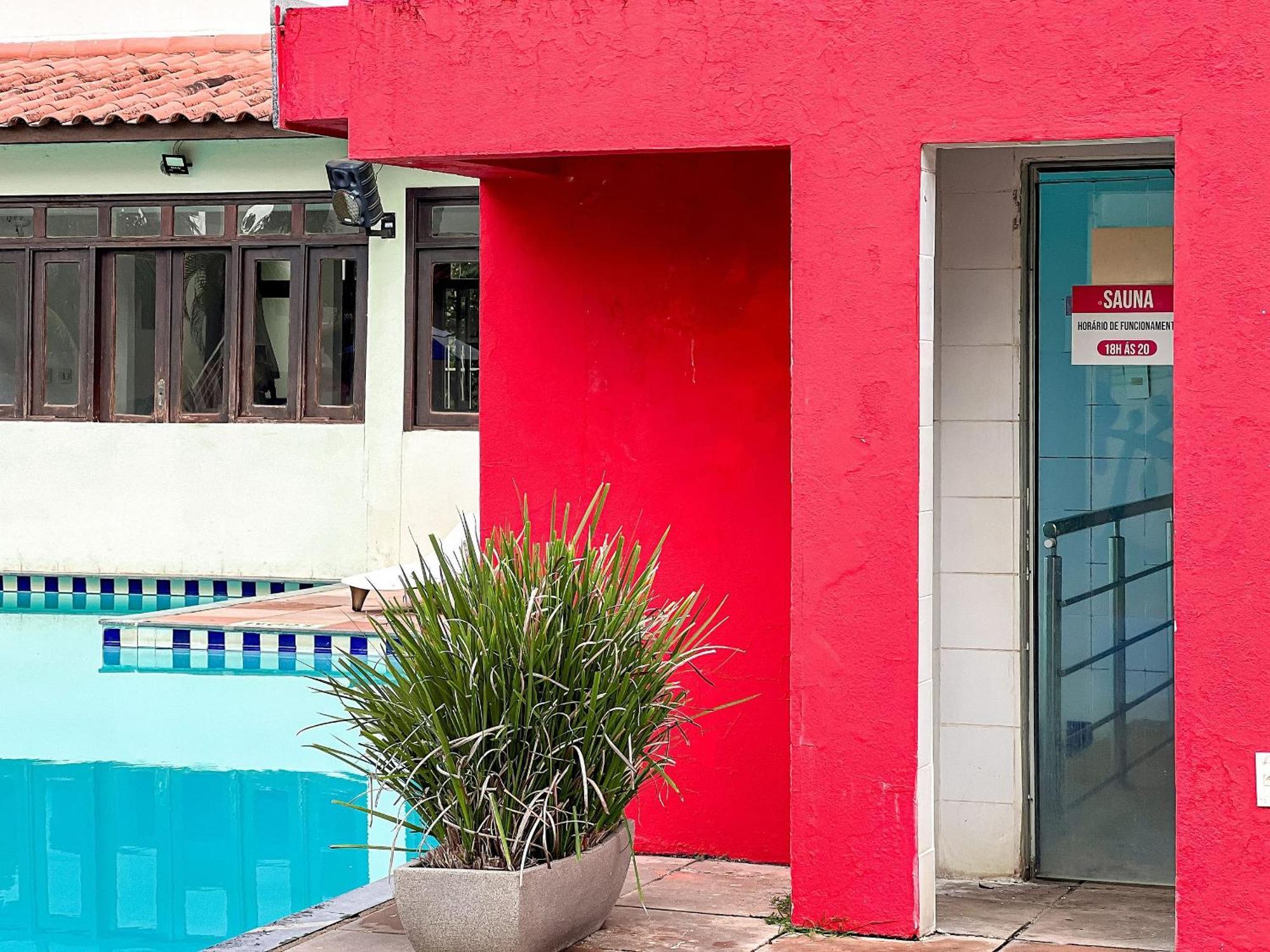 Holiday home Residencial Taperapua: Beachfront With Pool And High-speed Internet *