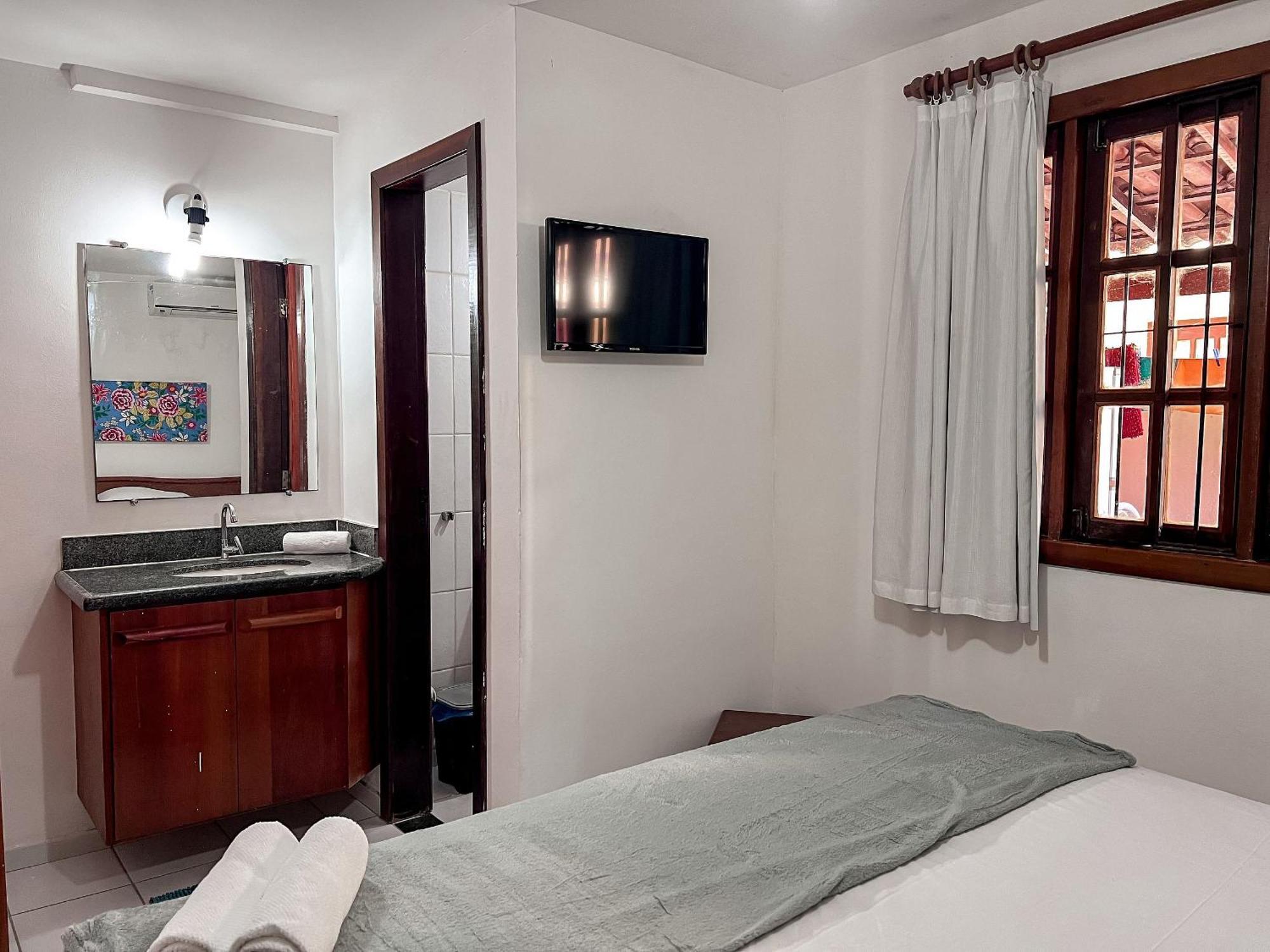 Residencial Taperapua: Beachfront With Pool And High-speed Internet Porto Seguro