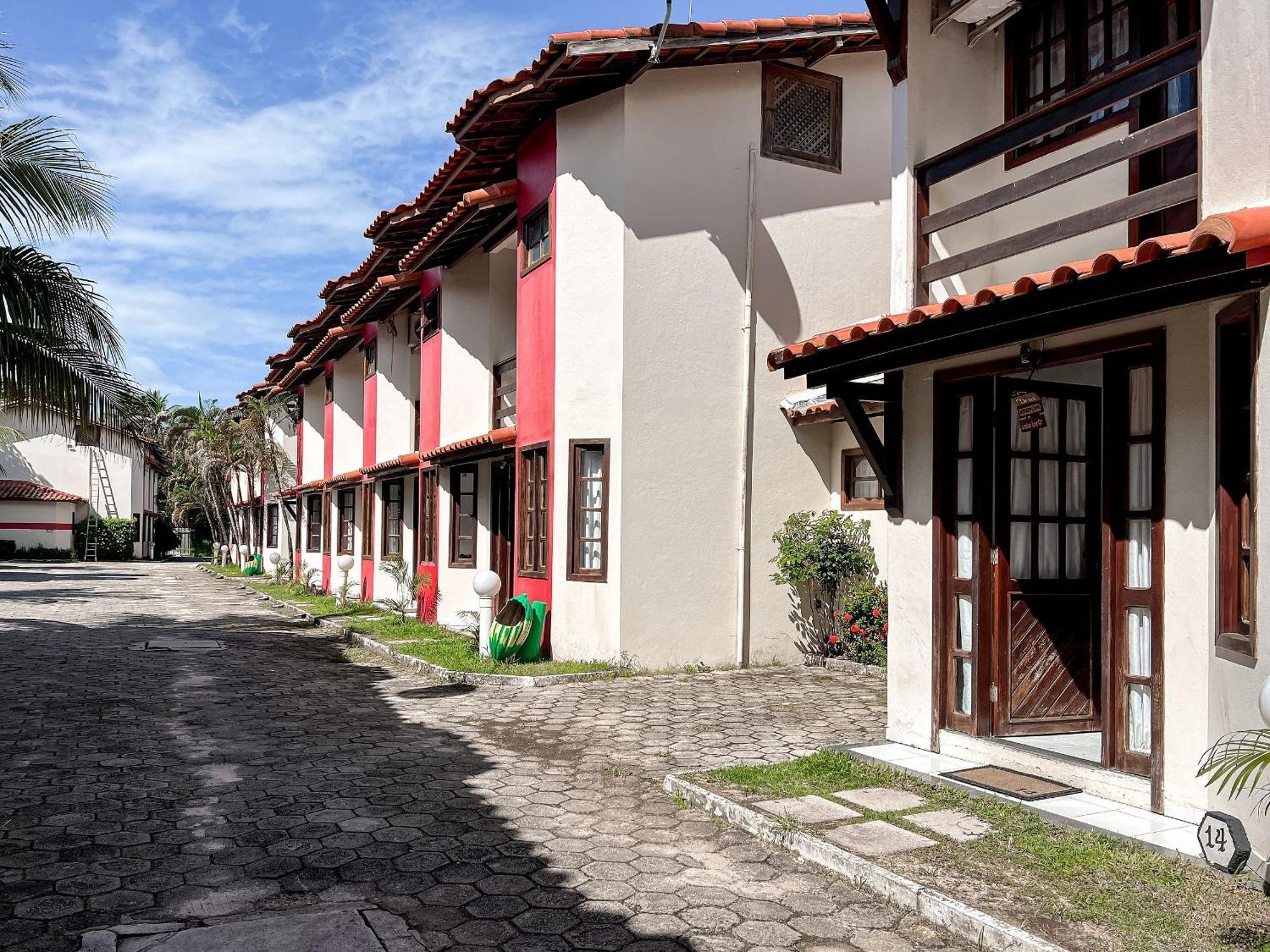 Holiday home Residencial Taperapua: Beachfront With Pool And High-speed Internet *